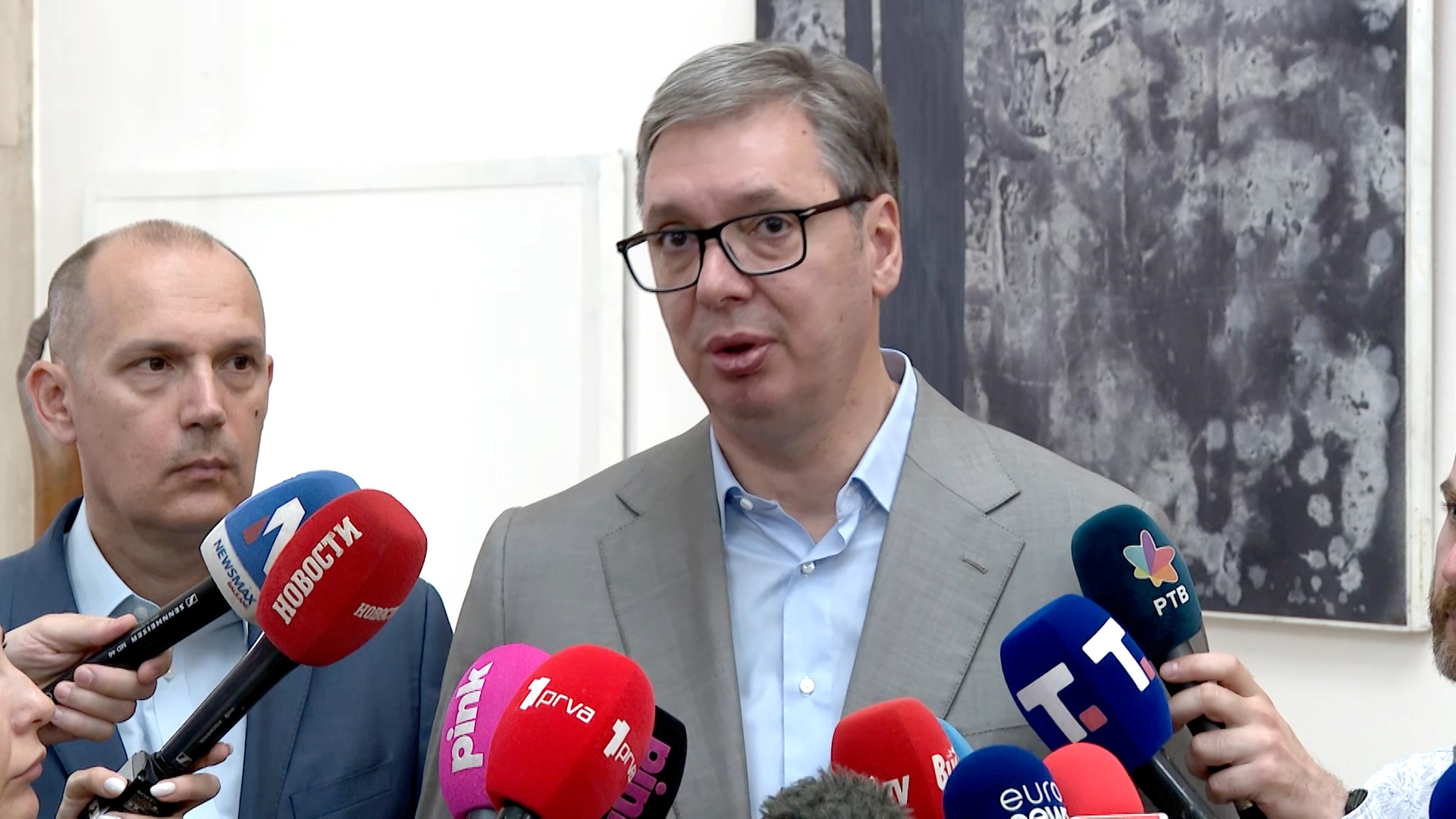 Beograd, Aleksandar Vucic predsednik Srbije, o trgovini municijom Beograd, Aleksandar Vucic predsednik Srbije, o trgovini municijom